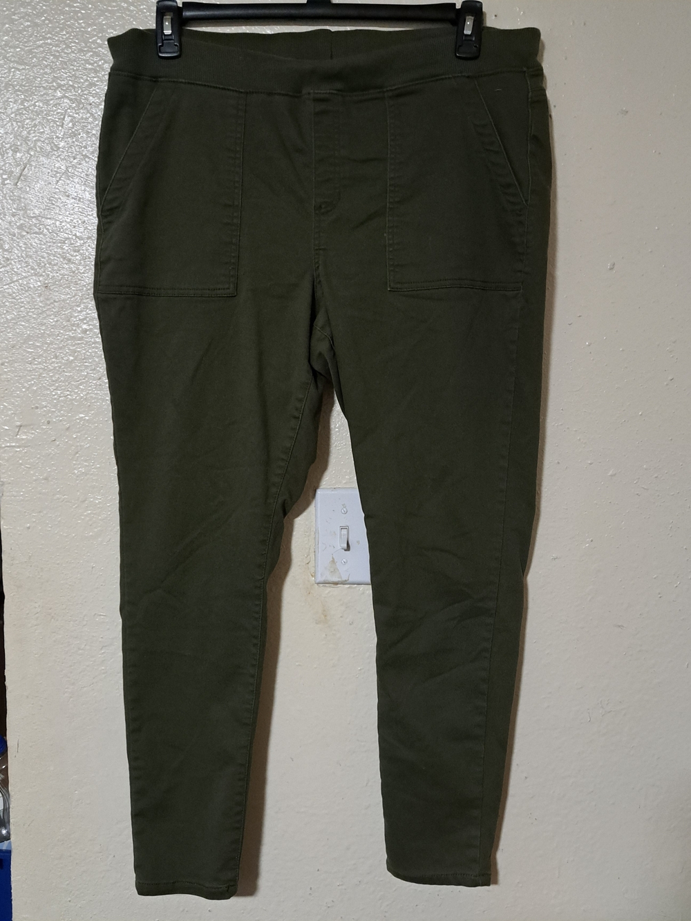 No Boundaries Olive Green Women's Juniors 19 XXL Stretch Chinos